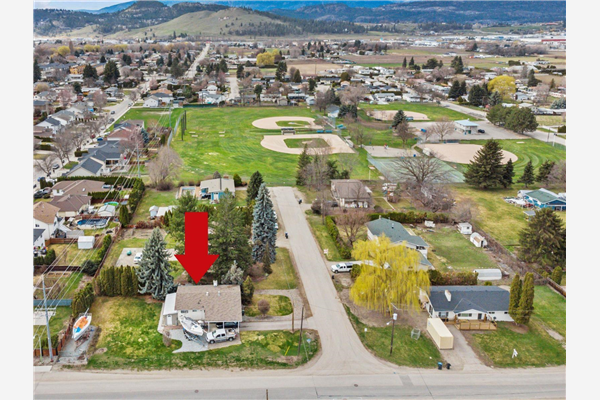 395 Edith Gay Road,, Kelowna