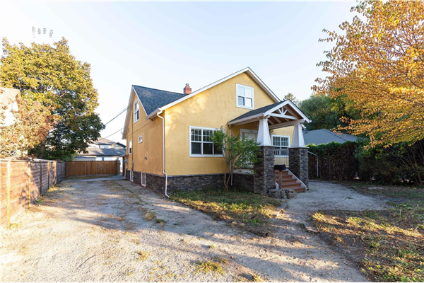1965 Ethel Street,, Kelowna