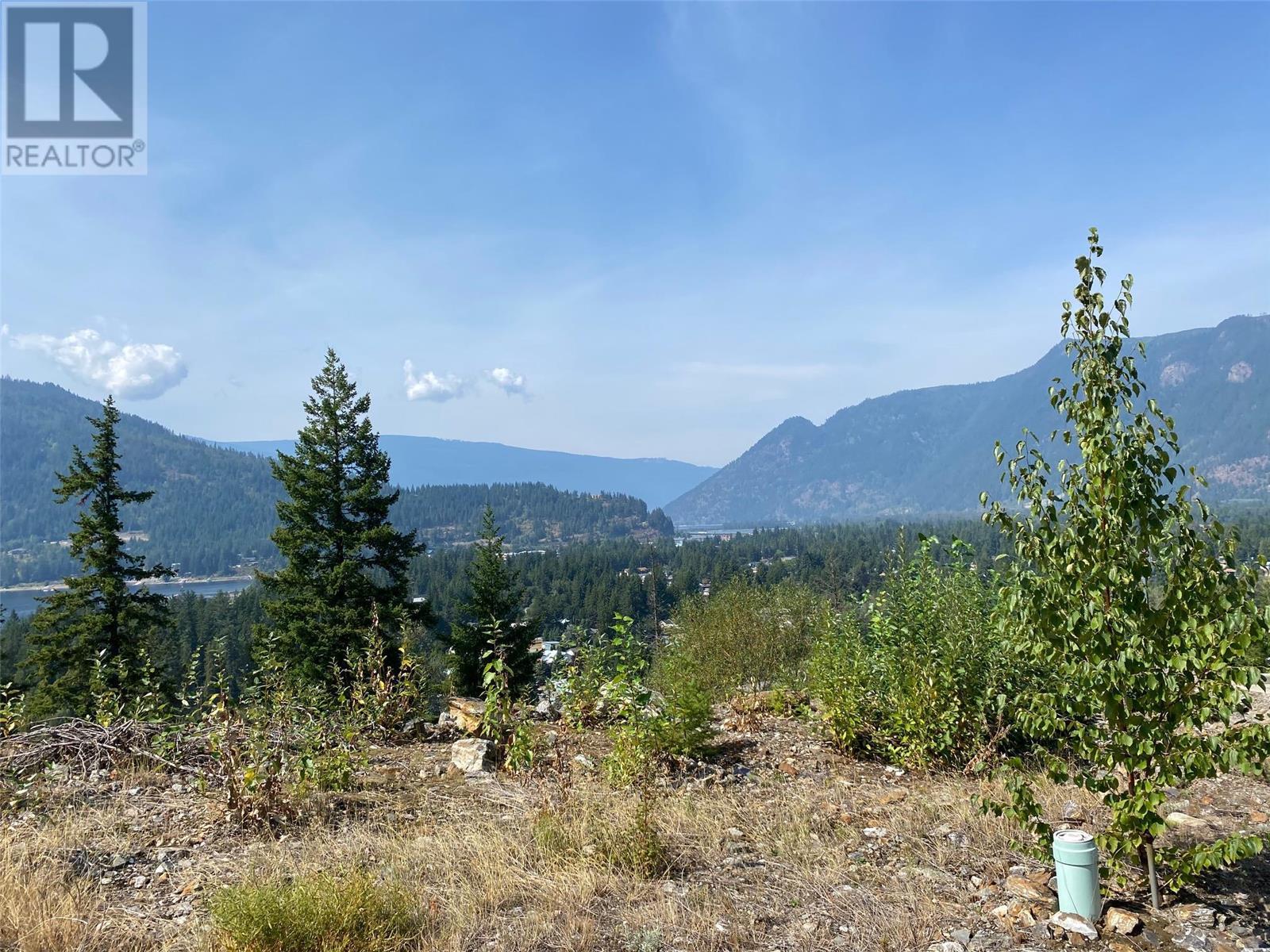 282 Bayview Drive