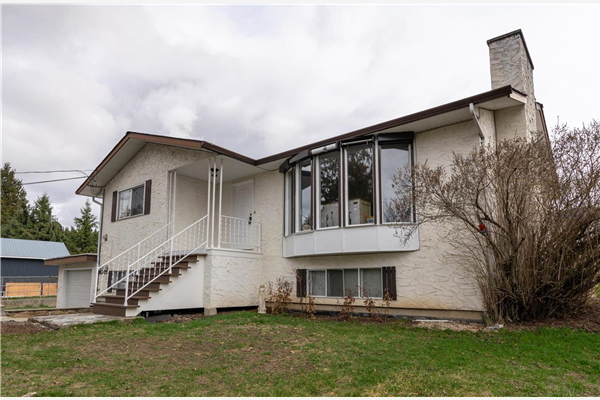 1760 30 Street, NE, Salmon Arm
