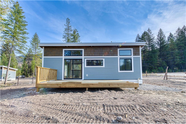 #5 5533 33 Highway,, Beaverdell