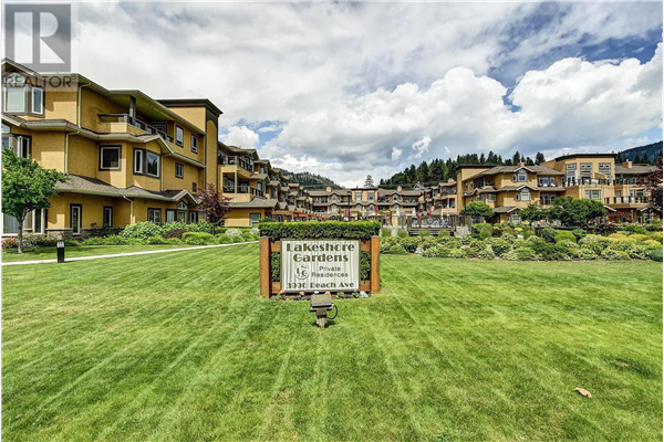 #234 3996 Beach Avenue,, Peachland