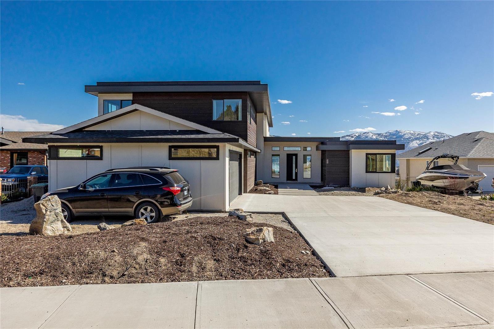 1085 Aubrey Road,
