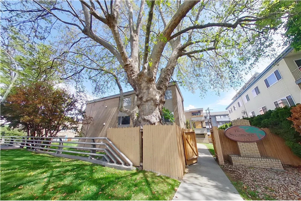 #201 1761 pandosy Street,, Kelowna