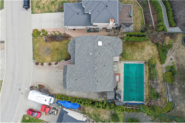 594 Cassiar Road,, Kelowna