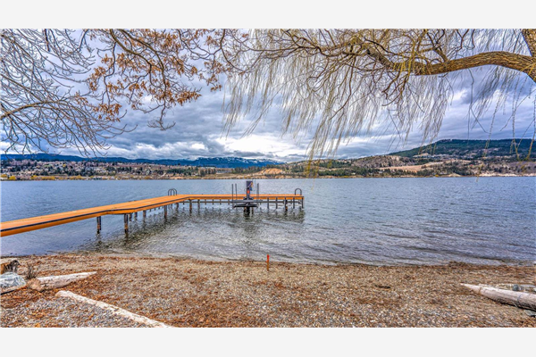 12012 Willett Road,, Lake Country