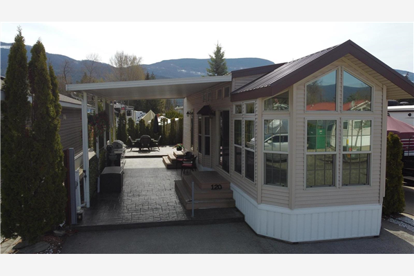 #120 1383 Silver Sands Road,, Sicamous