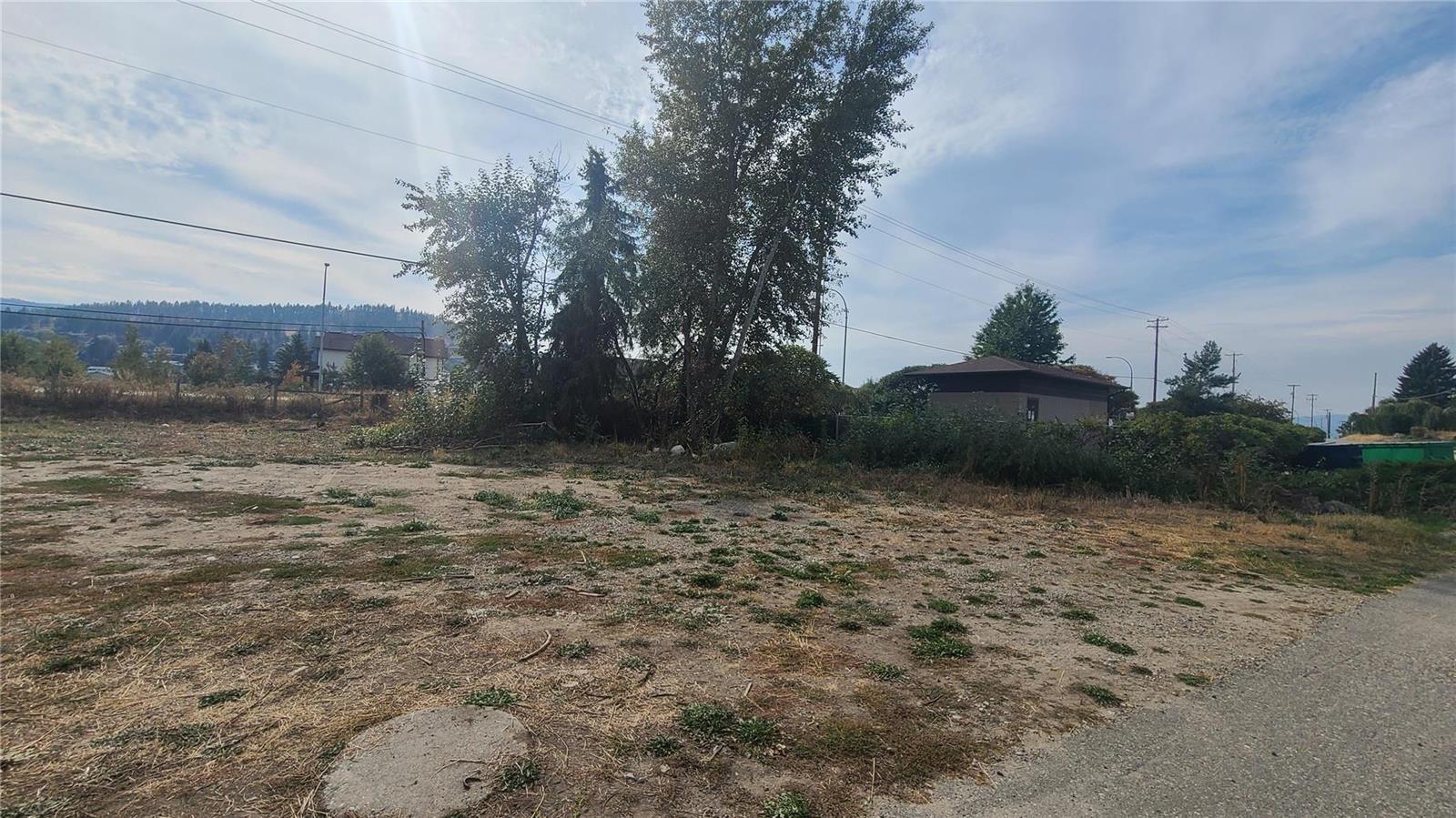 1725 Highway 33 Road, E