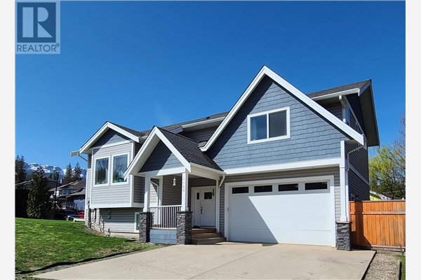 1120 Old Auto Road, SE, Salmon Arm
