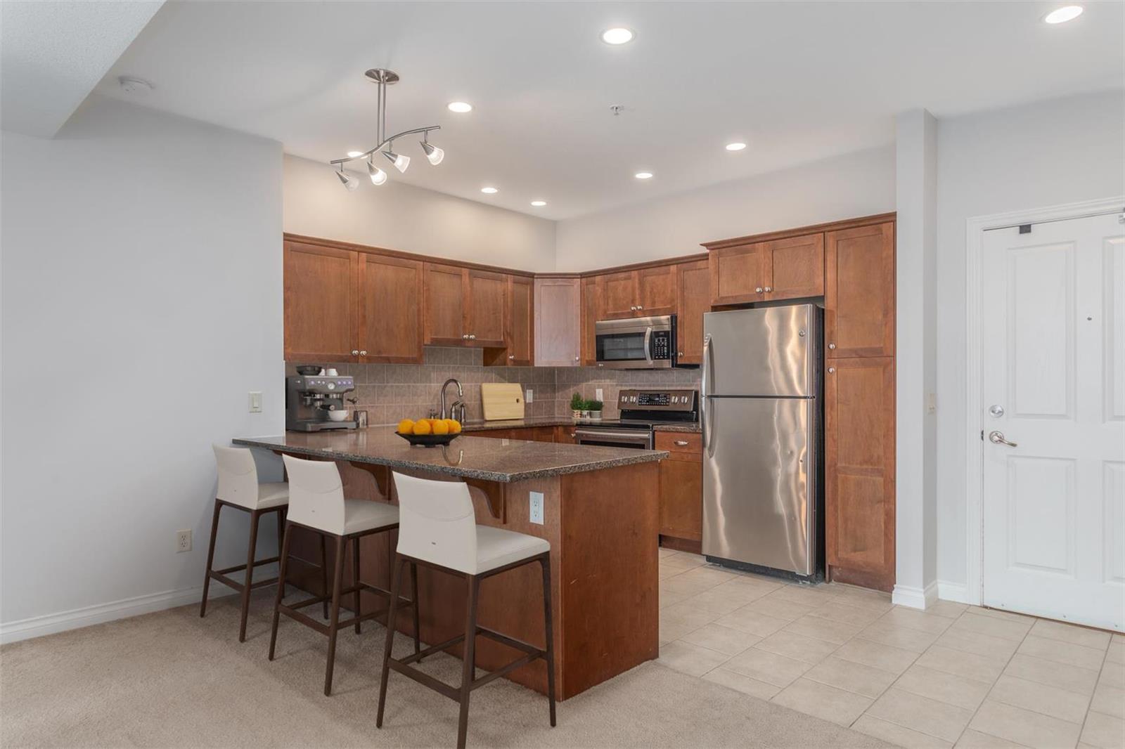 Listing 10273091 - Large Photo # 4