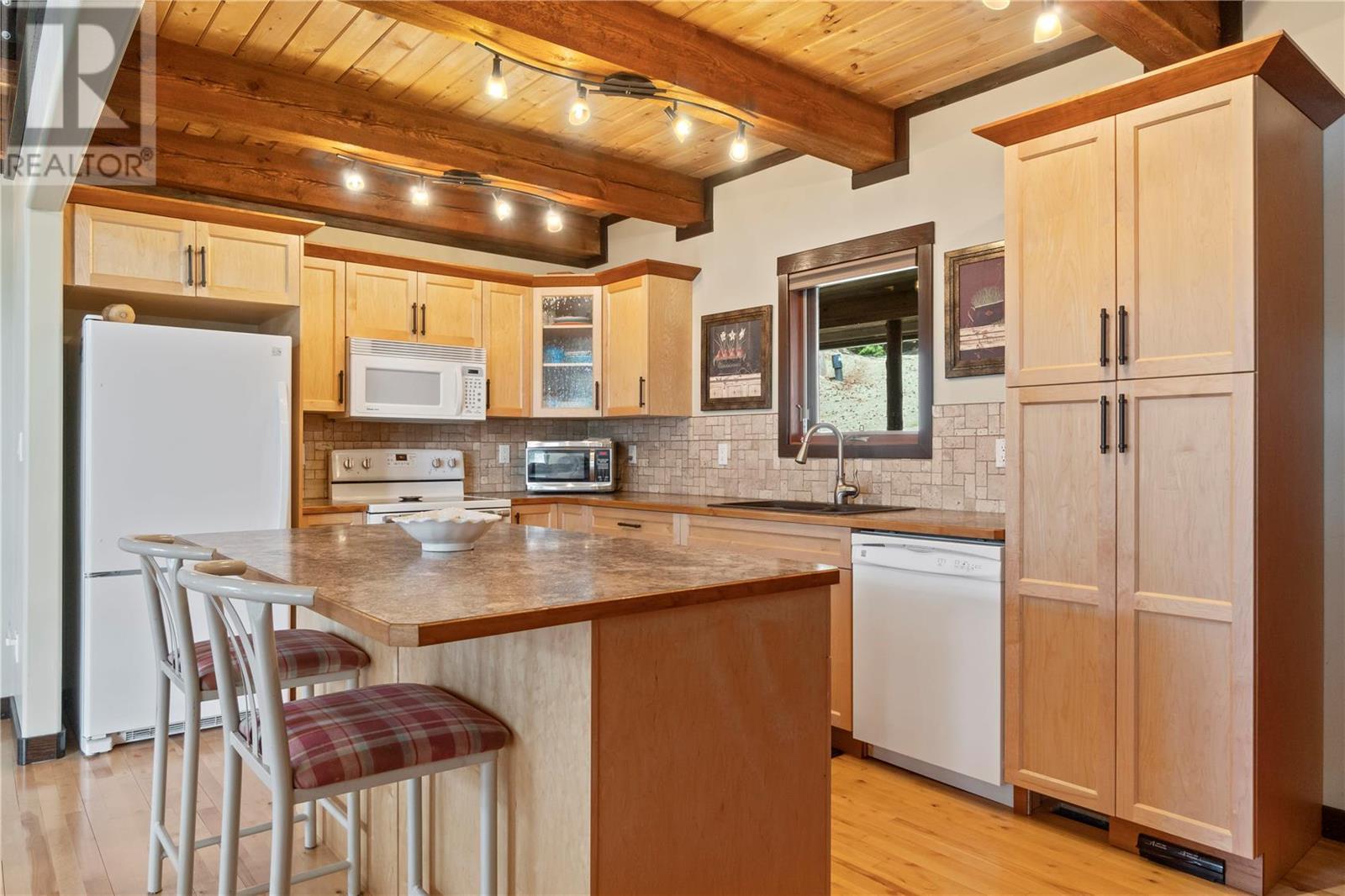 6432 Sunnybrae Canoe Point Road Unit# 6, #6