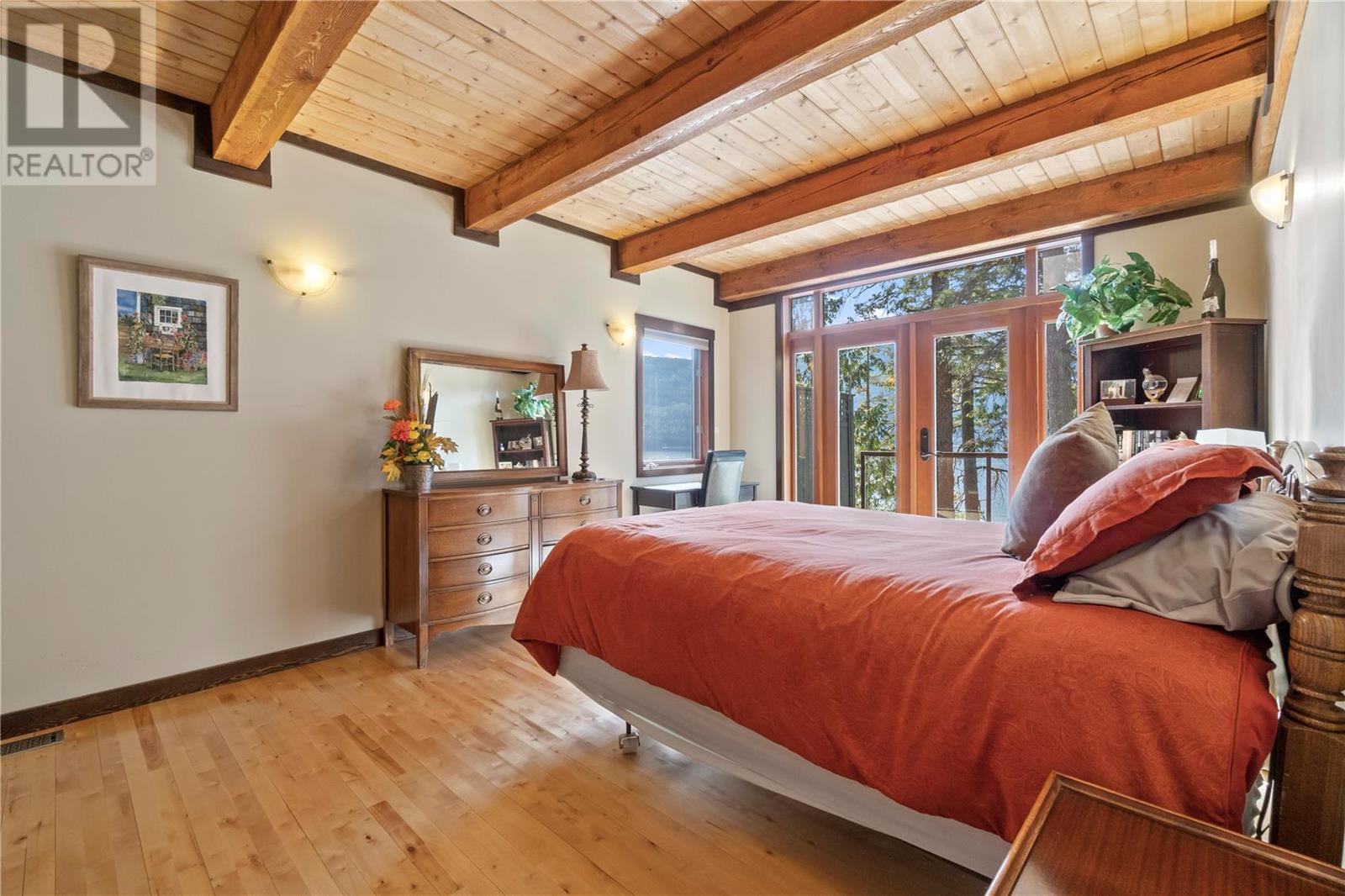 6432 Sunnybrae Canoe Point Road Unit# 6, #6