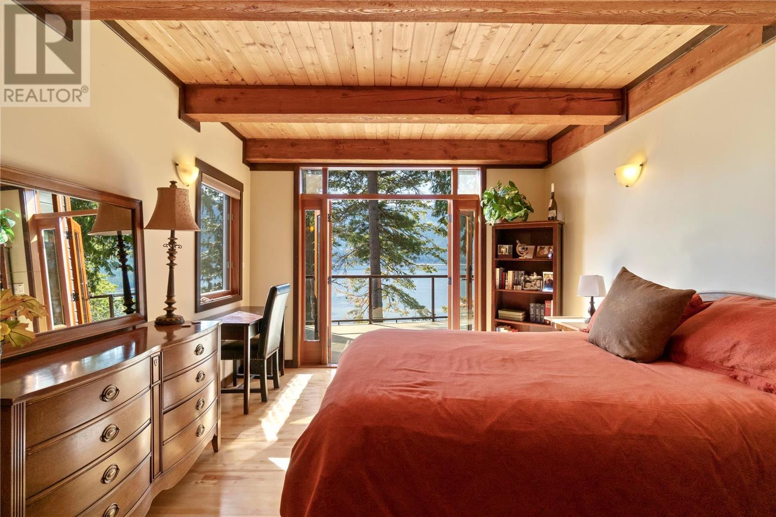 6432 Sunnybrae Canoe Point Road Unit# 6, #6
