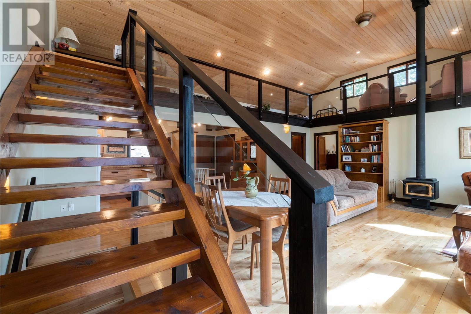 6432 Sunnybrae Canoe Point Road Unit# 6, #6