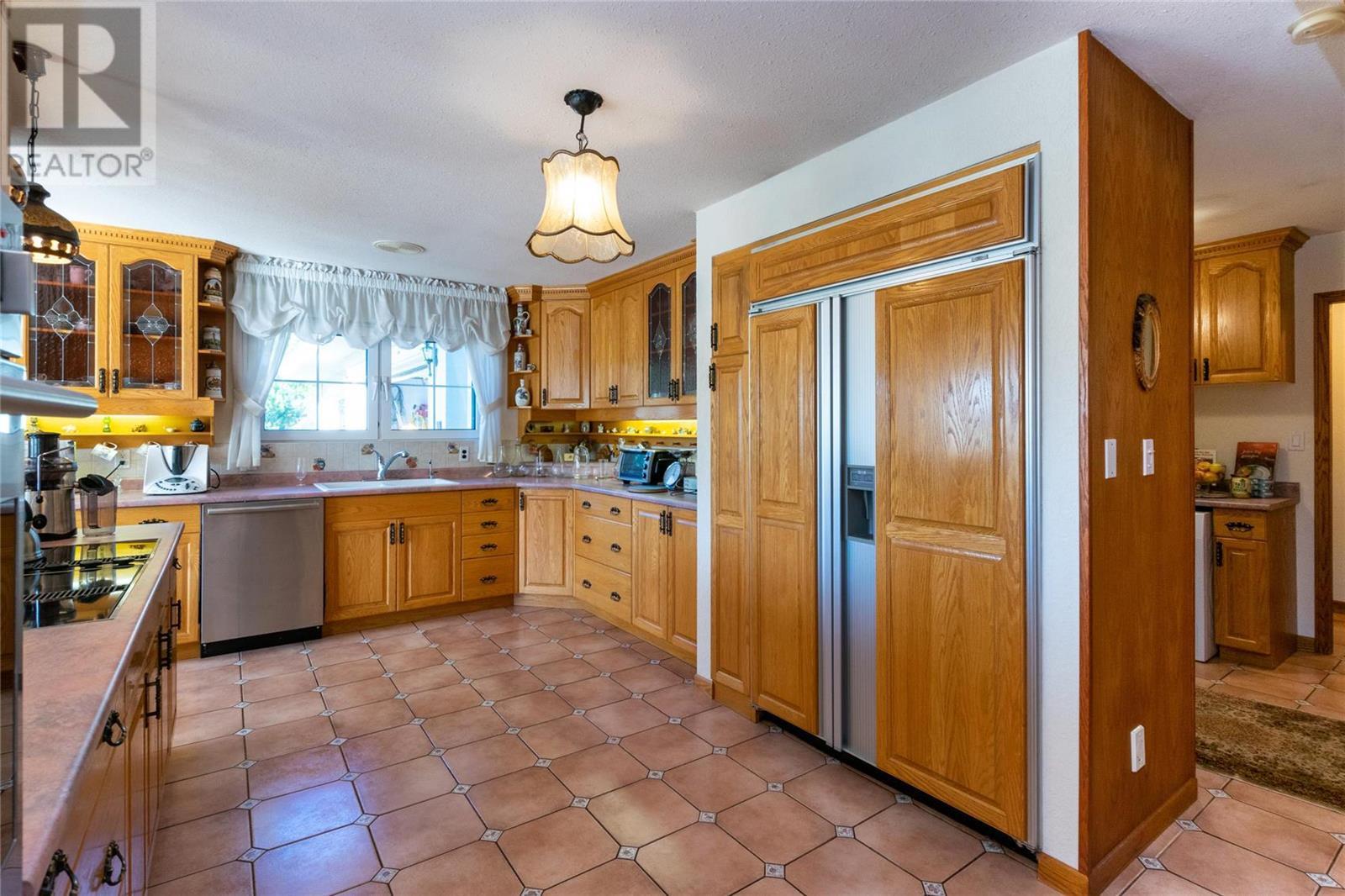4111 Mikkelson Frontage Road