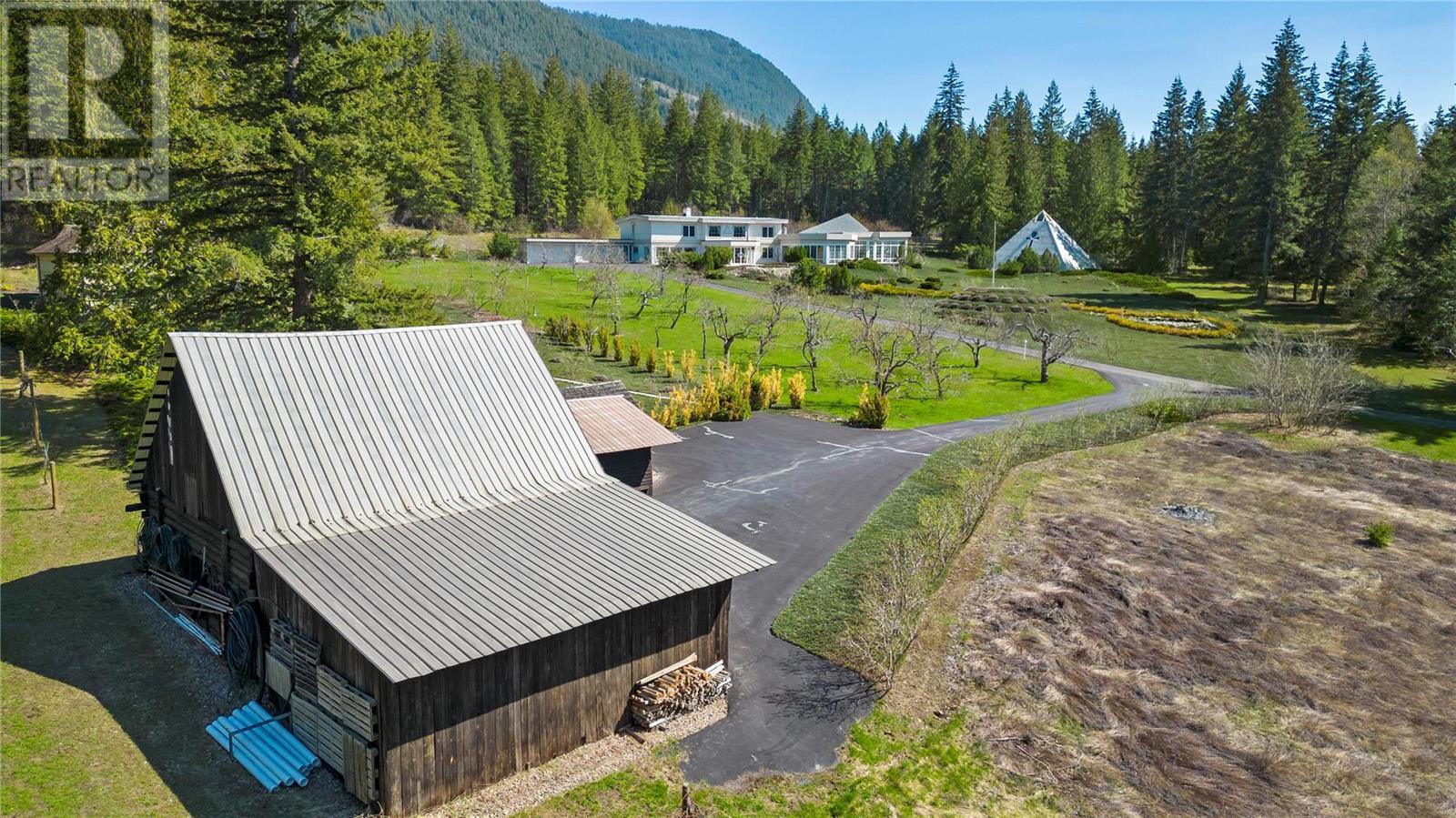 4111 Mikkelson Frontage Road