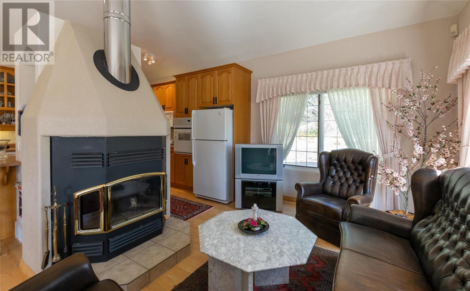 4111 Mikkelson Frontage Road