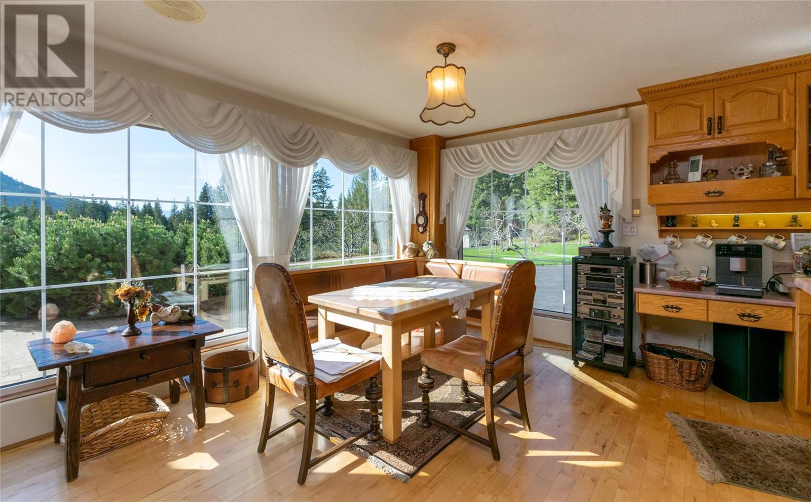 4111 Mikkelson Frontage Road