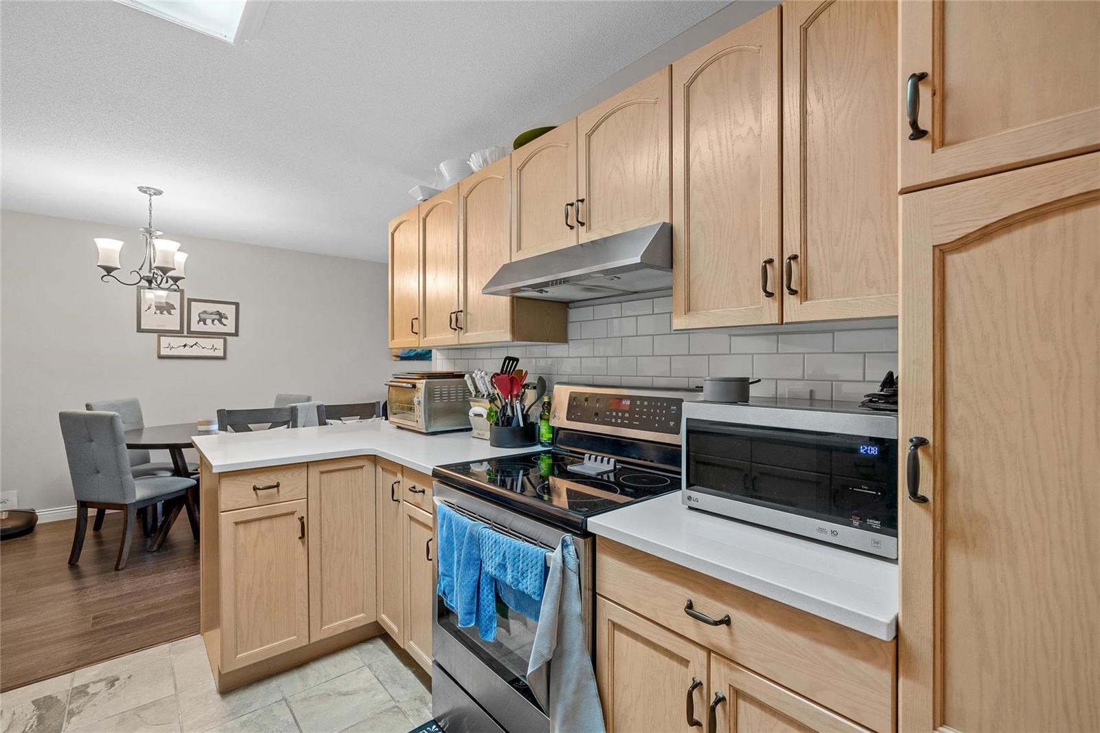 Listing 10273215 - Large Photo # 8