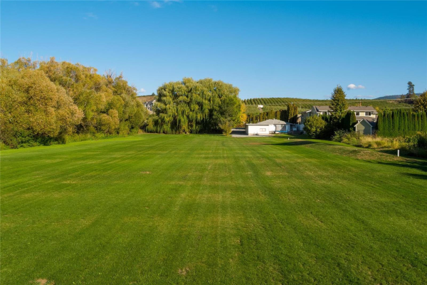 3552 Spiers Road,, Kelowna