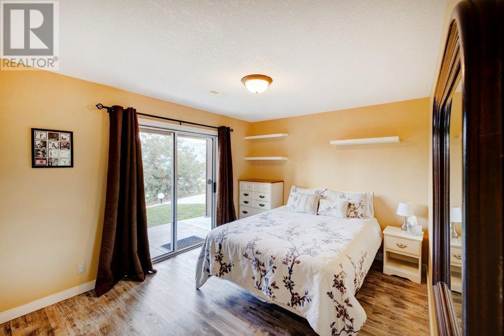 5270 TREPANIER BENCH Road