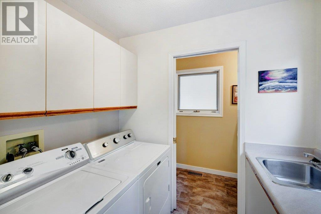 5270 TREPANIER BENCH Road