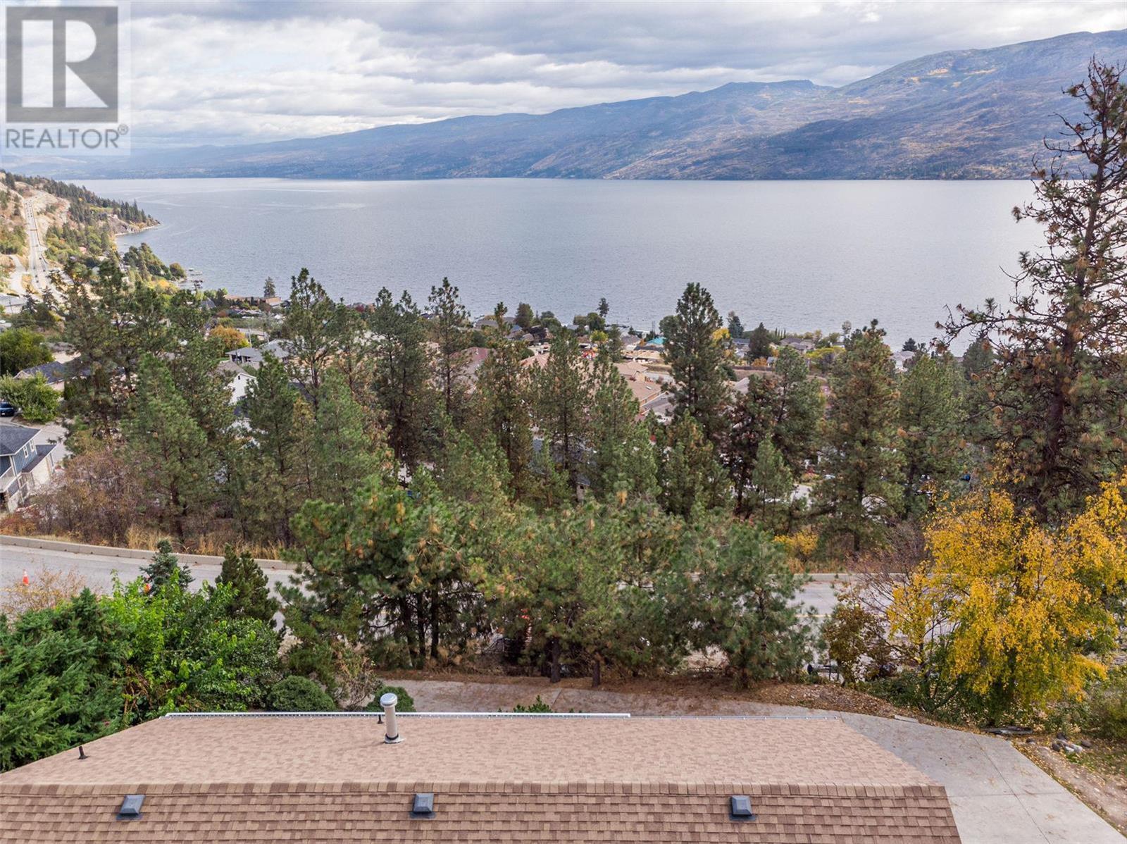 5270 TREPANIER BENCH Road