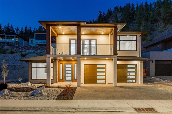 9853 Beacon Hill Drive,, Lake Country