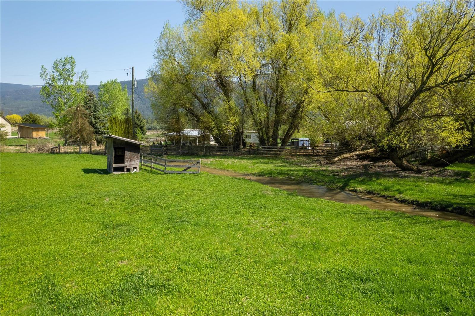 6619 Highway 97A