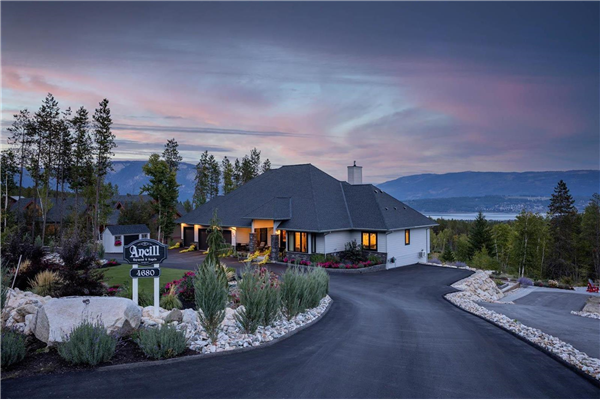 4680 56TH Street, NW, SALMON ARM