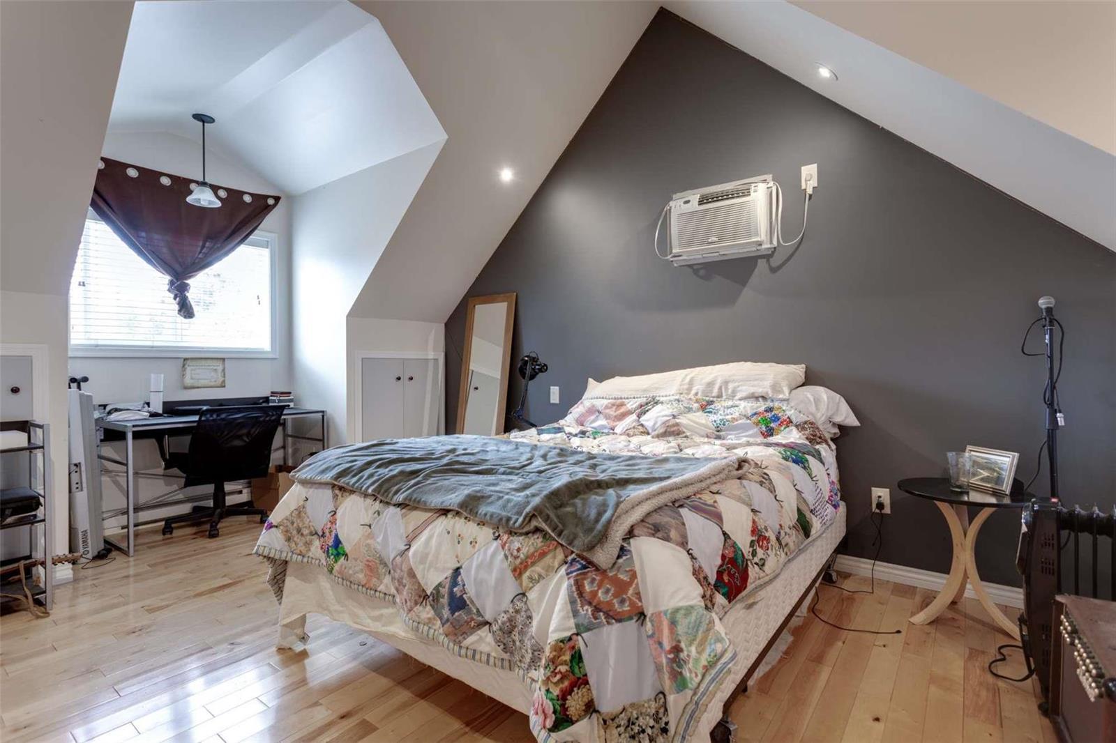 Listing 10273704 - Large Photo # 14