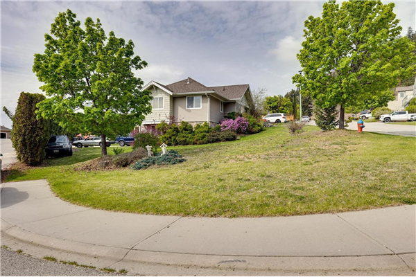 2299 Shannon Heights Place,, West Kelowna