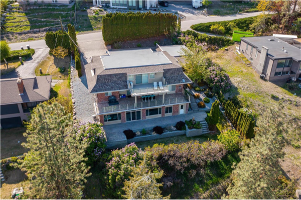 2661 Lakeridge Road,, West Kelowna