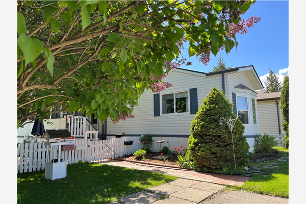 #131 3350 10 Avenue, NE, Salmon Arm