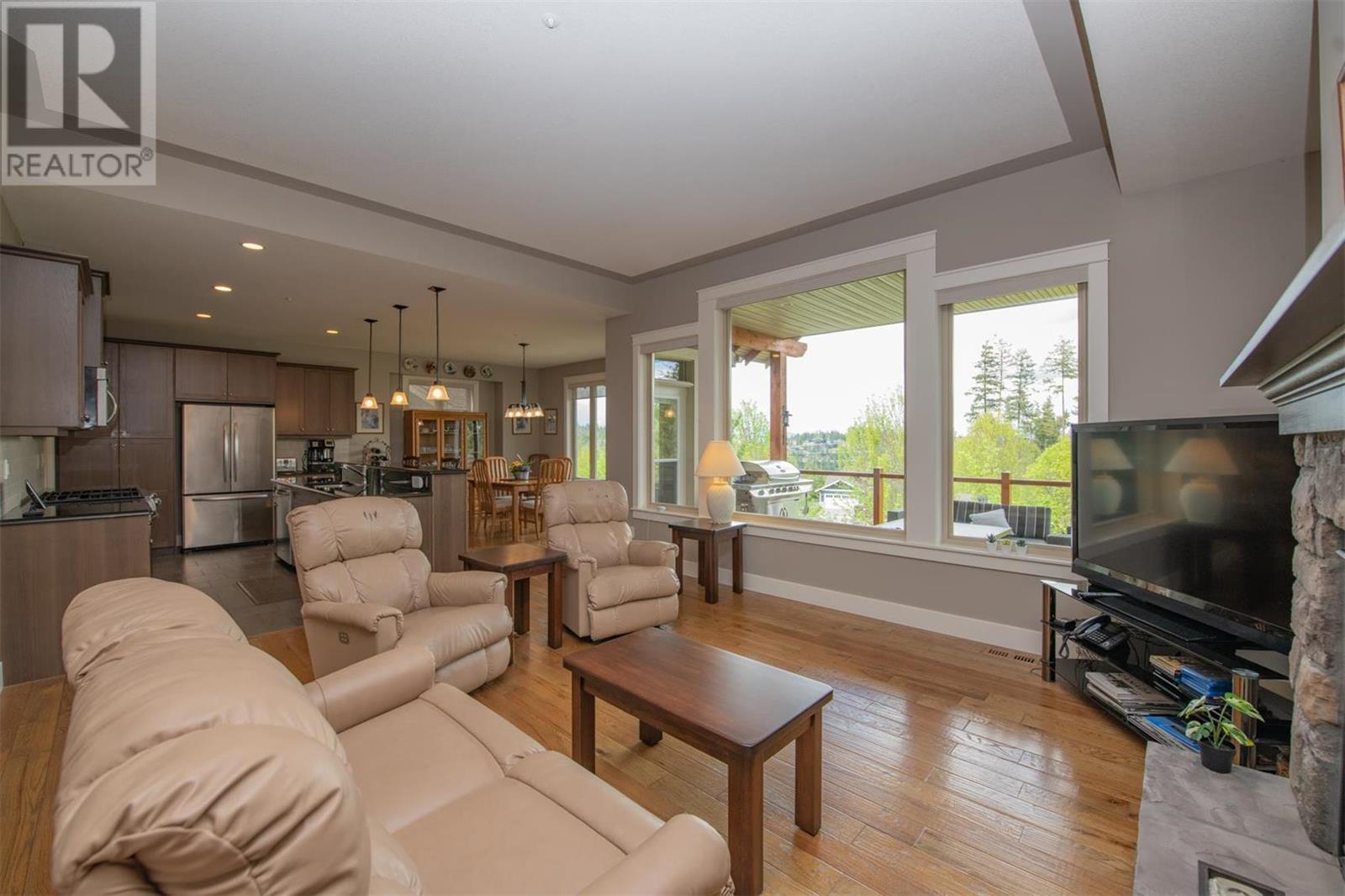 Listing 10273941 - Large Photo # 17