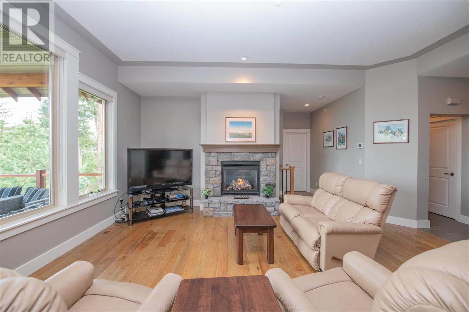 Listing 10273941 - Large Photo # 20