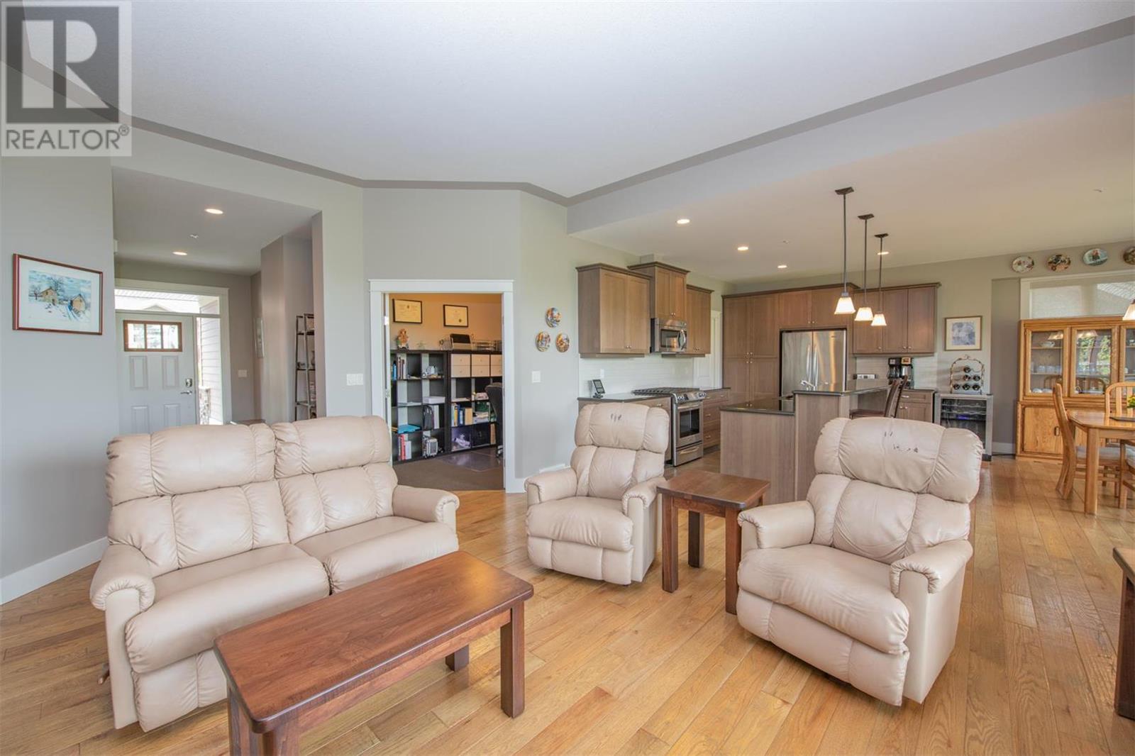 Listing 10273941 - Large Photo # 18