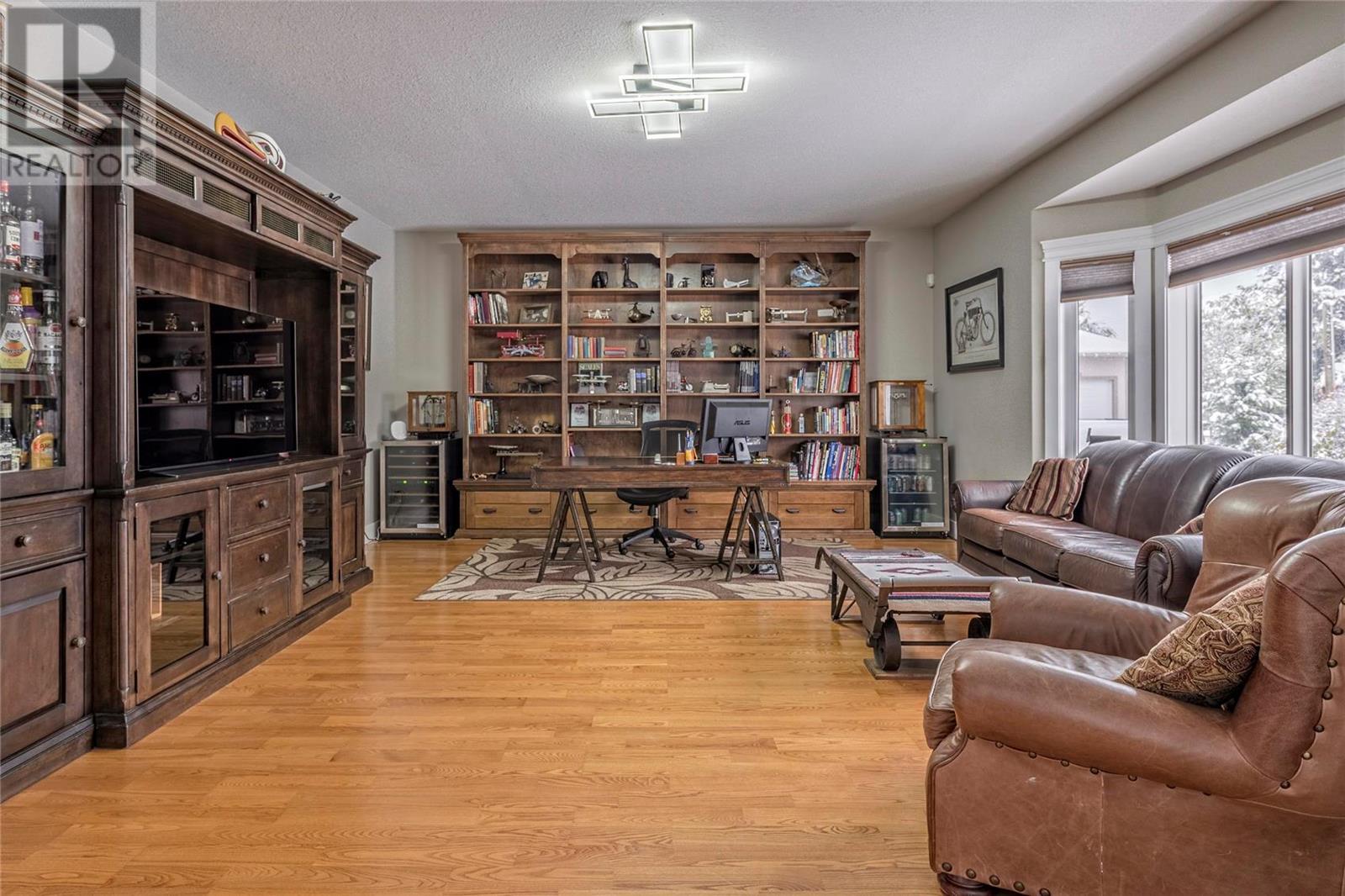 Listing 10273947 - Large Photo # 26