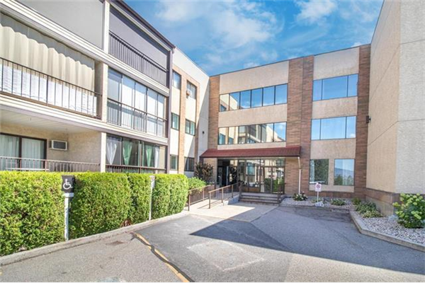 #121 489 Highway 33, W, Kelowna