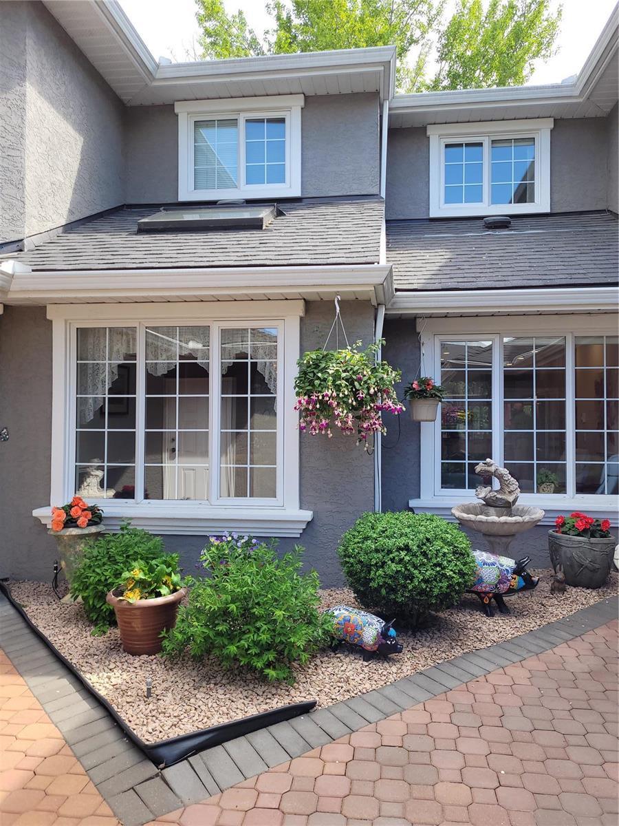 #20 3775 Springbrook Road,