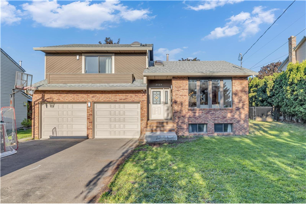 2523 Thacker Drive,, West Kelowna