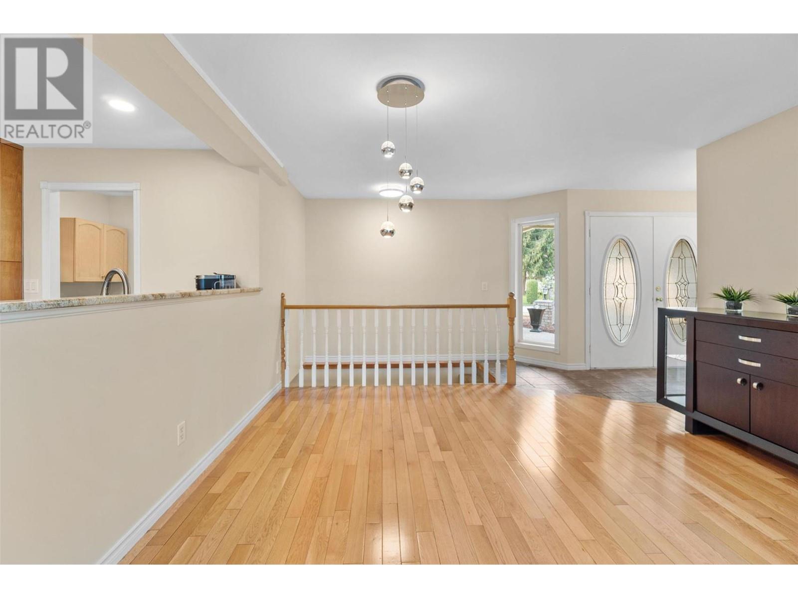 2592 Alpen Paradies Road Unit# 19, #19