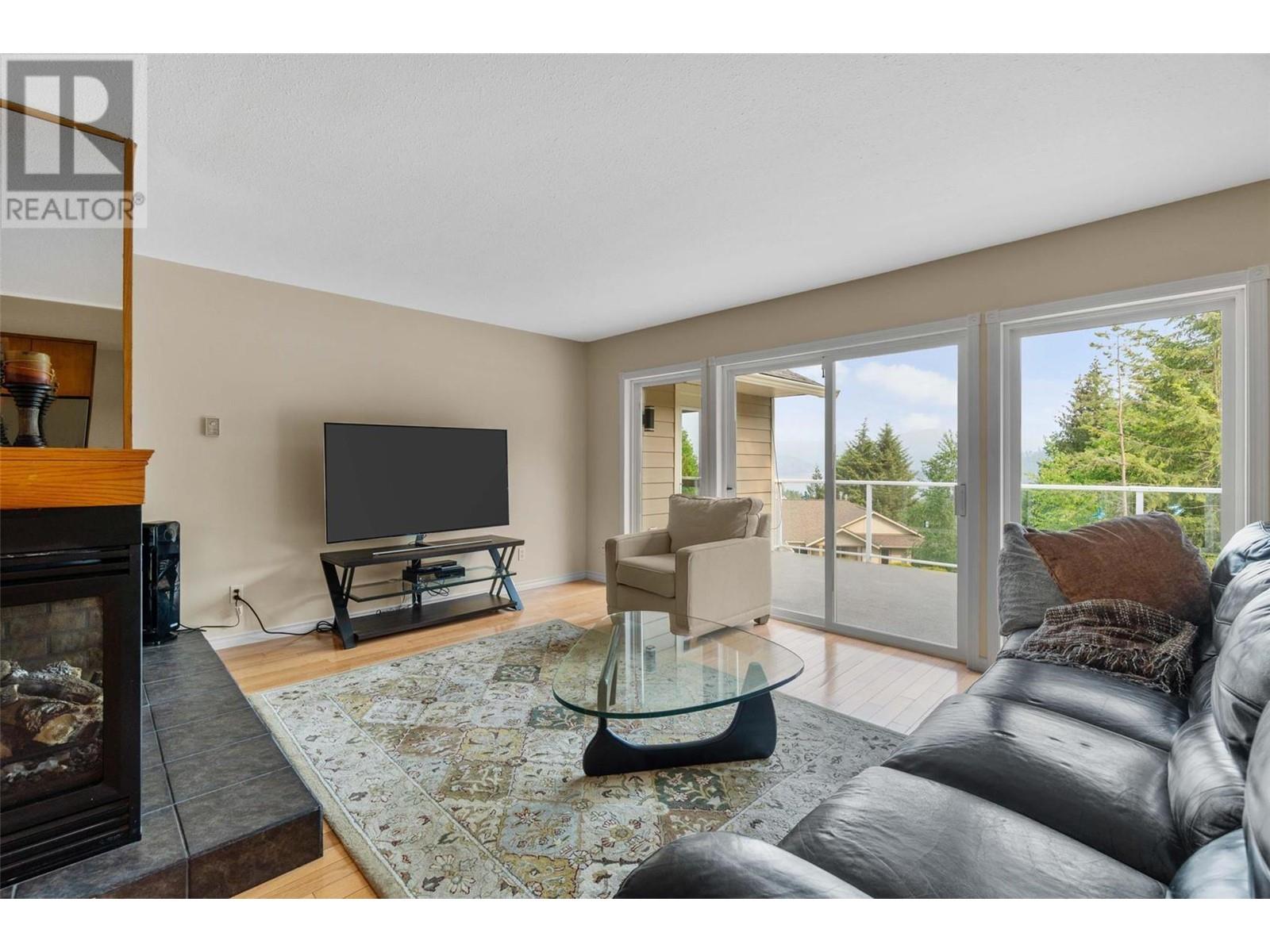 2592 Alpen Paradies Road Unit# 19, #19