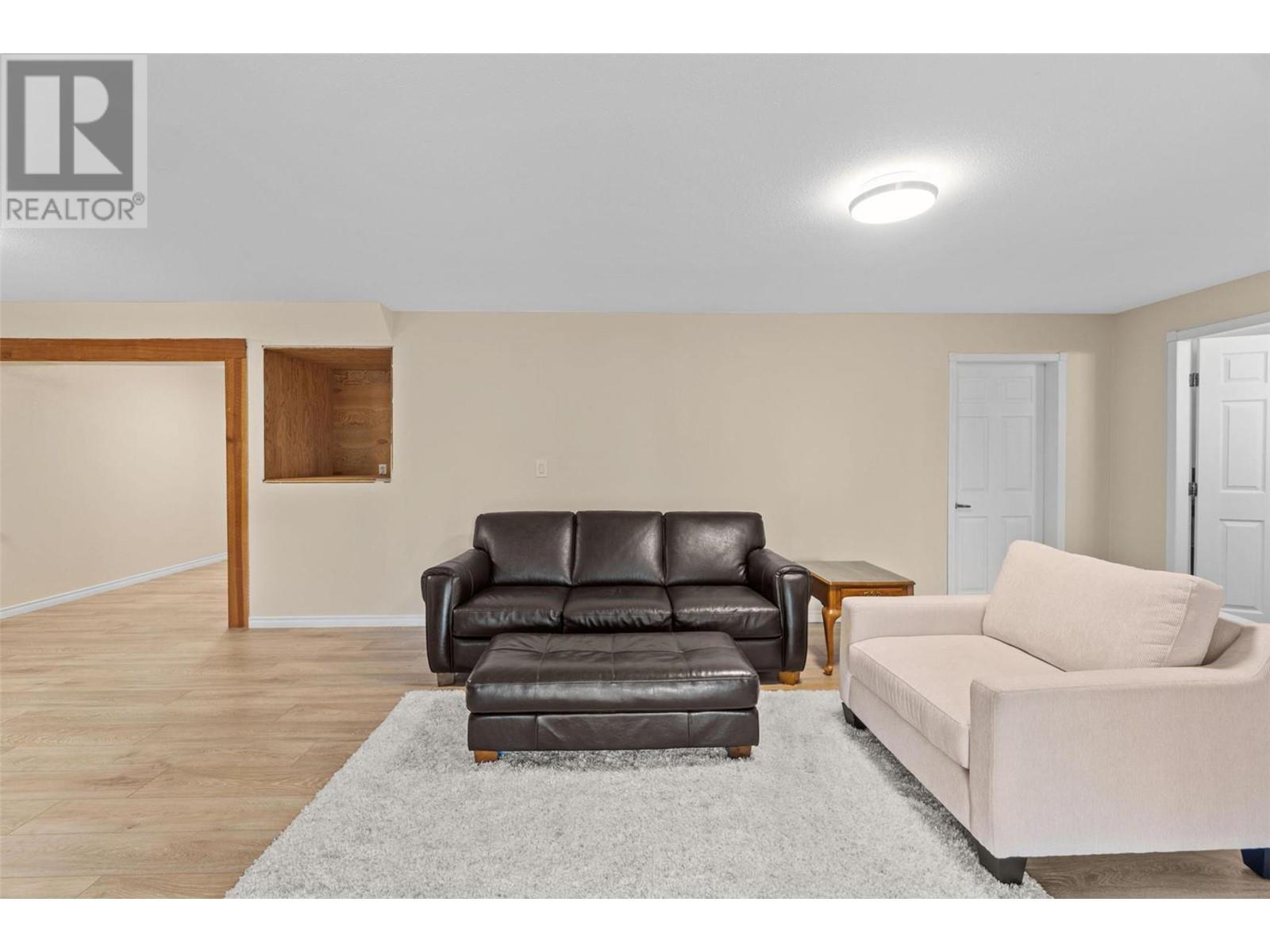 2592 Alpen Paradies Road Unit# 19, #19