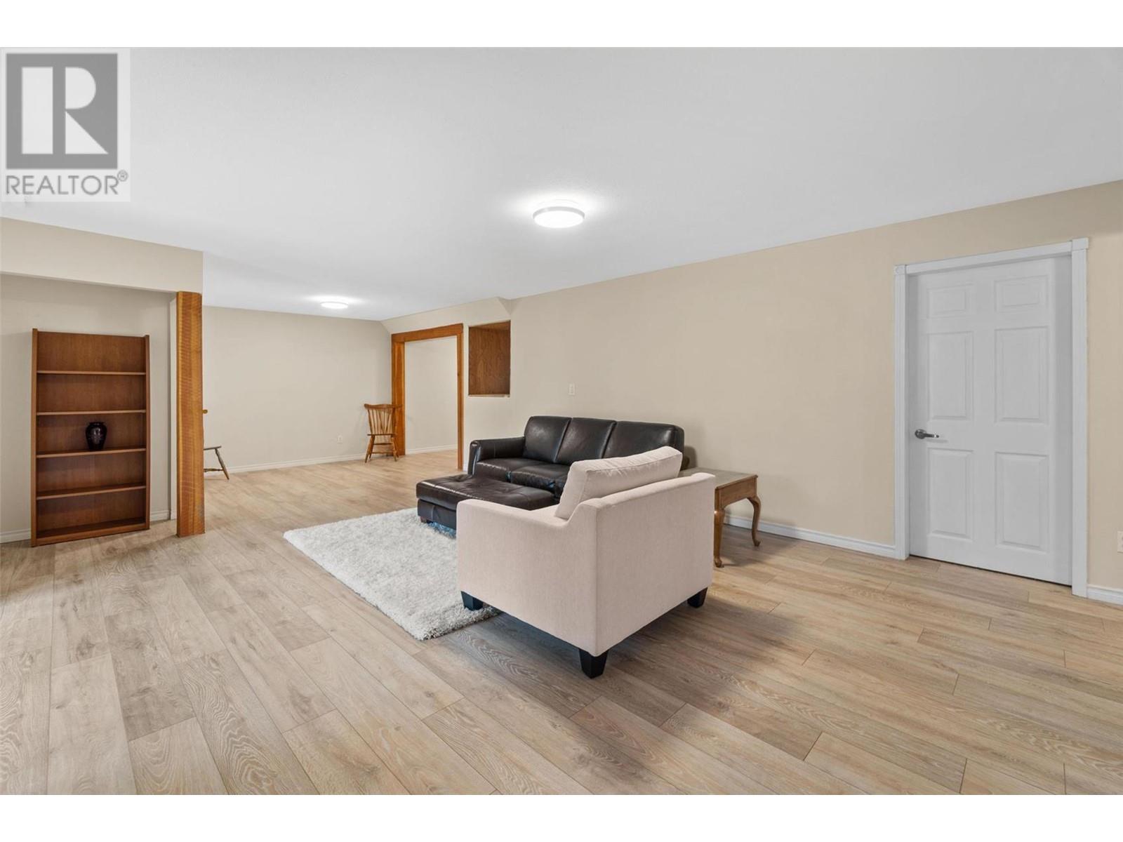 2592 Alpen Paradies Road Unit# 19, #19