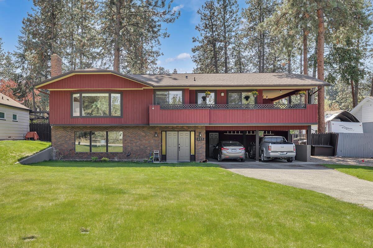 655 Barnaby Road,