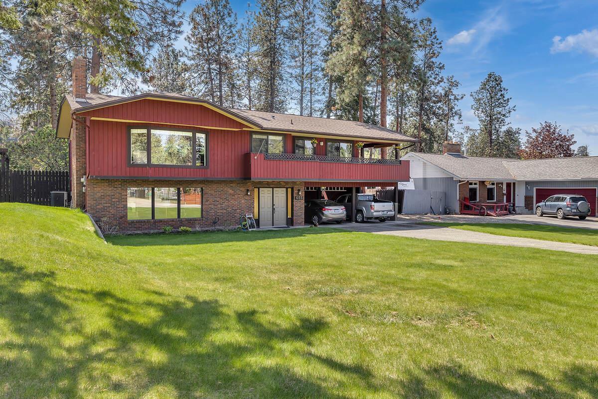 655 Barnaby Road,