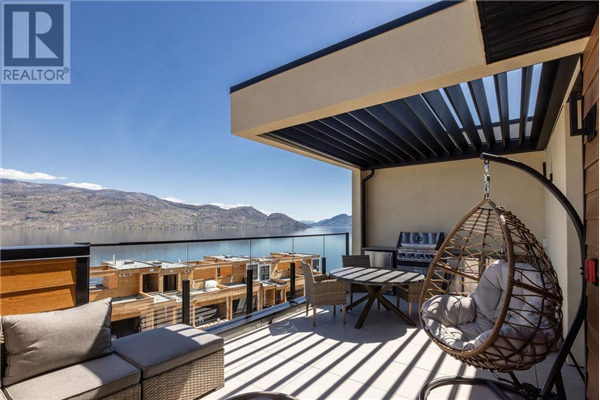 #Prop. SL18 6012 Princess Street,, Peachland