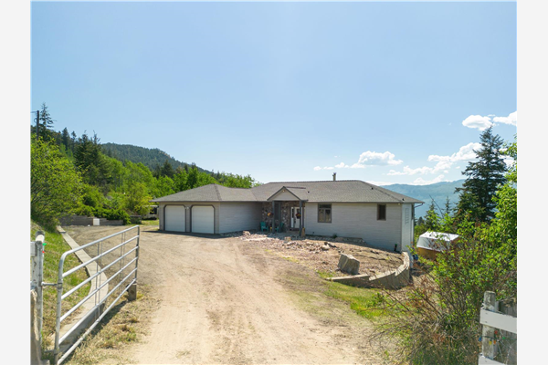 18074 Hereford Road,, Lake Country