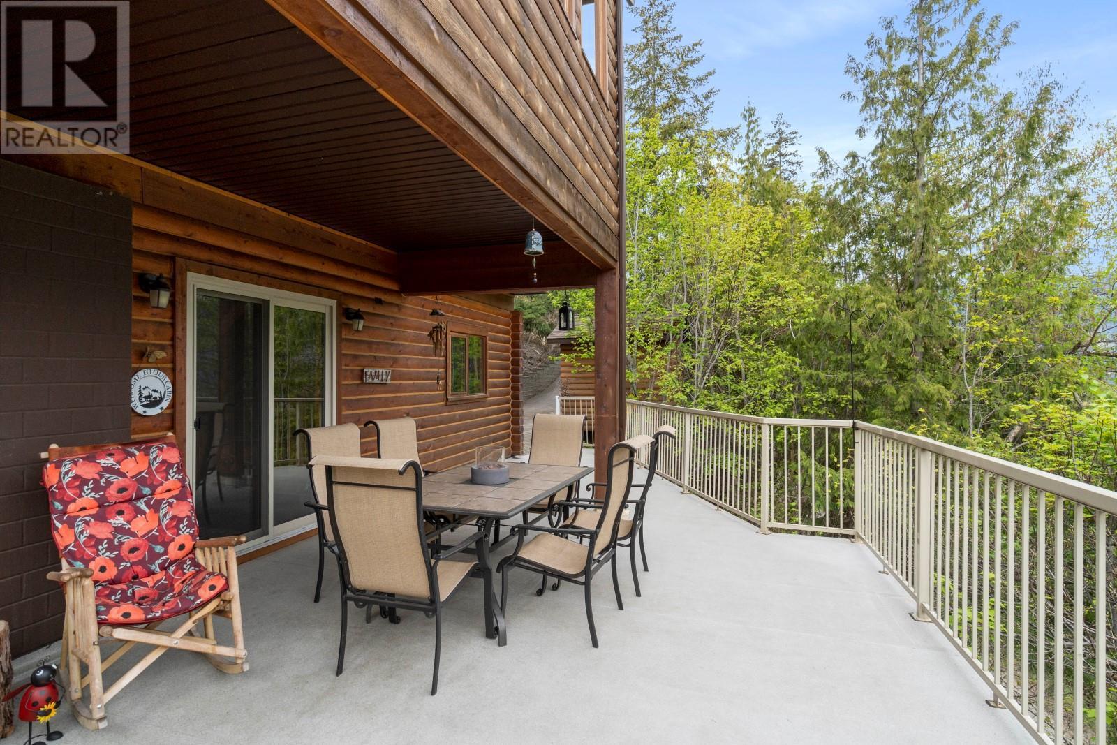 1 Old Sicamous Road